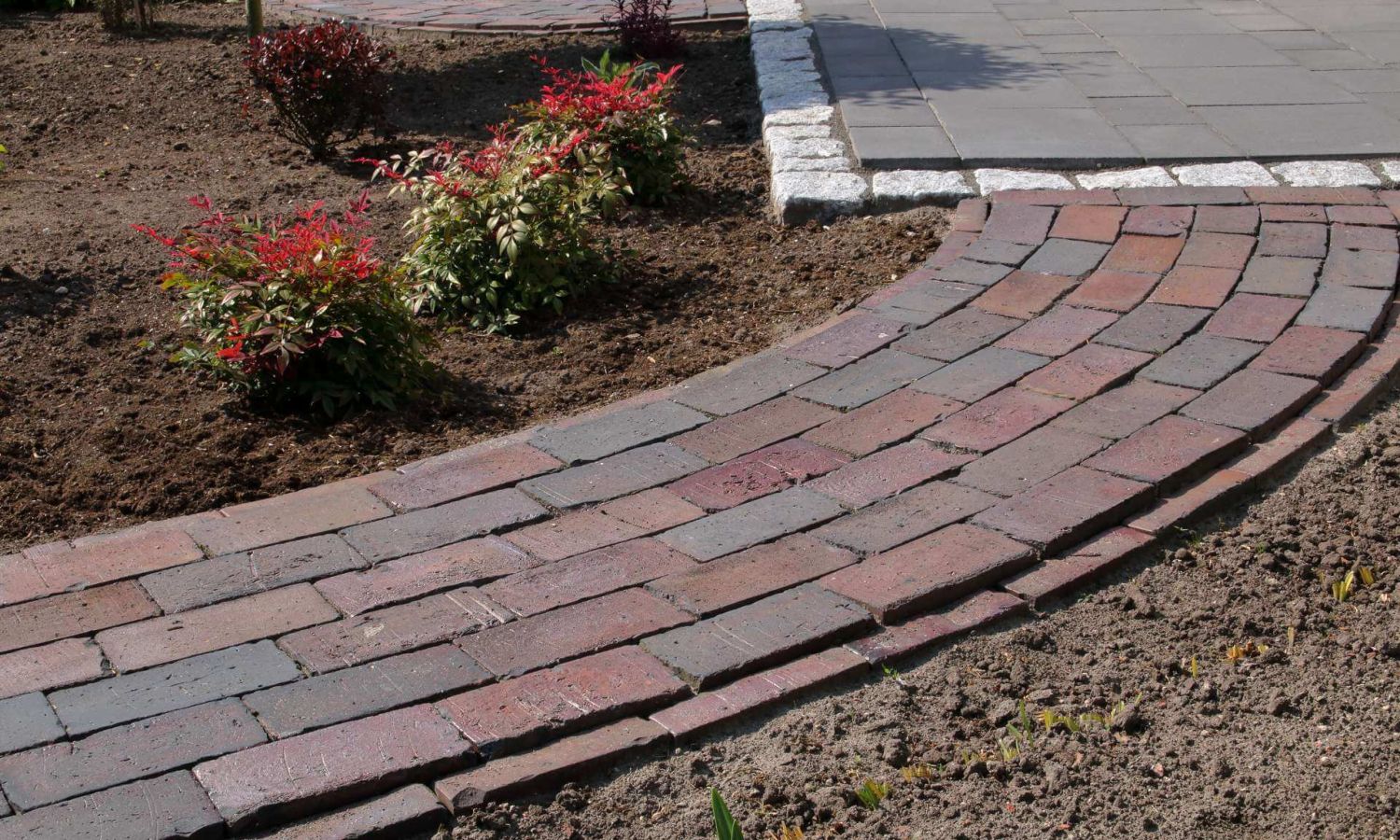 Gartenpflege & Gehwegreinigung